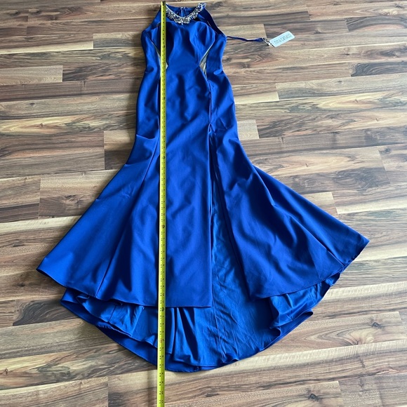 BNWT Nina Canacci beaded gown - Picture 10 of 11